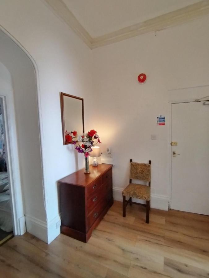 Studio With Parking Next To Port And Cliffs Appartamento Dover Esterno foto
